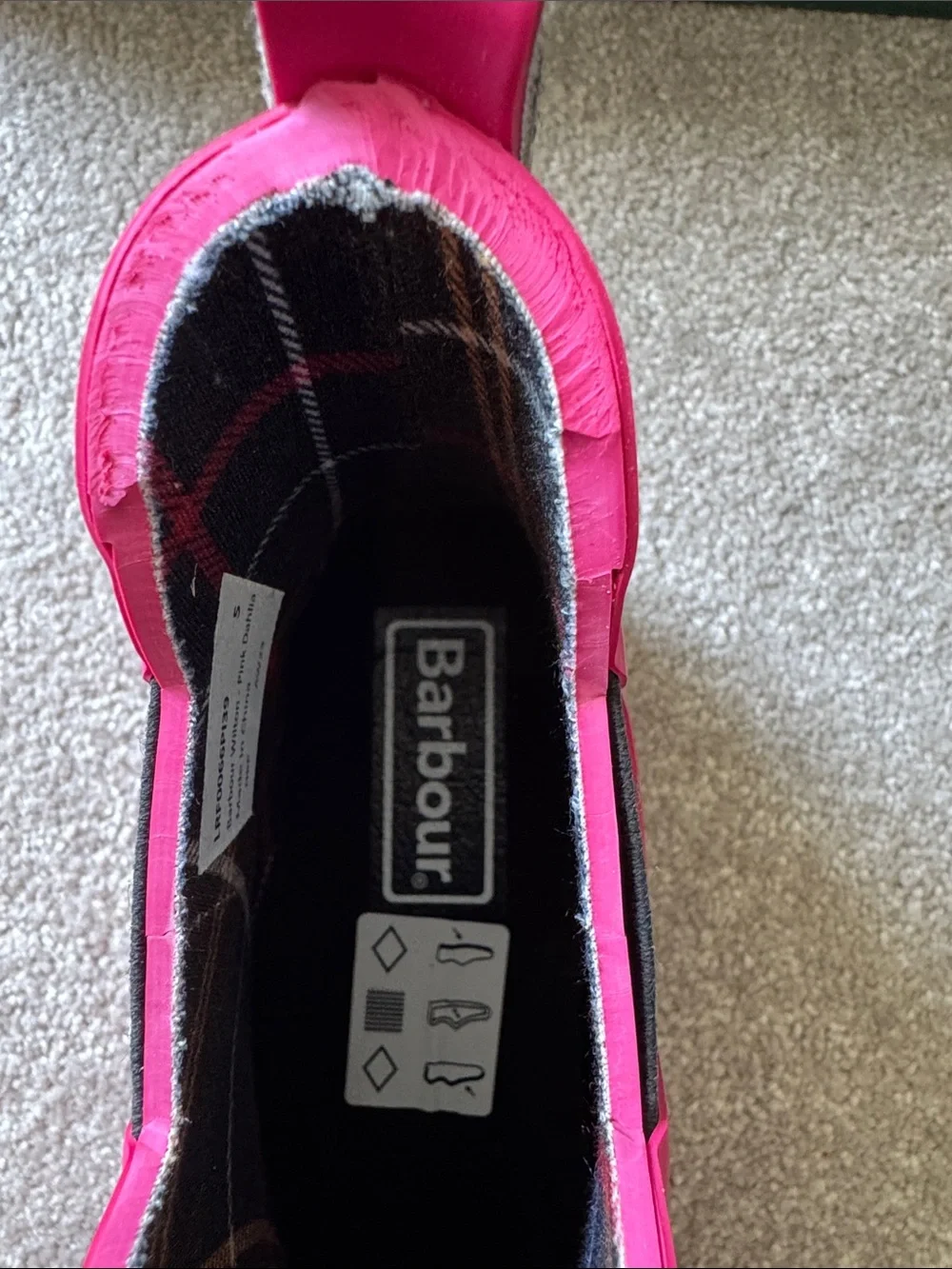 NIB Barbour Pink Dahlia Chelsea Rain Boots in Size 7